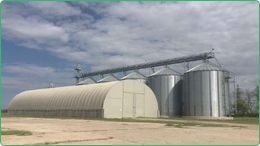 G&aring;rd p&aring; 777 ha Med Vanning til salgs i Romania